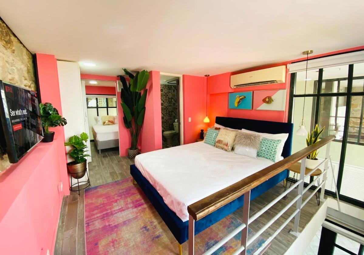 Amazinn Places Casco Viejo Pink Desing And Pool IX Panamaváros Kültér fotó